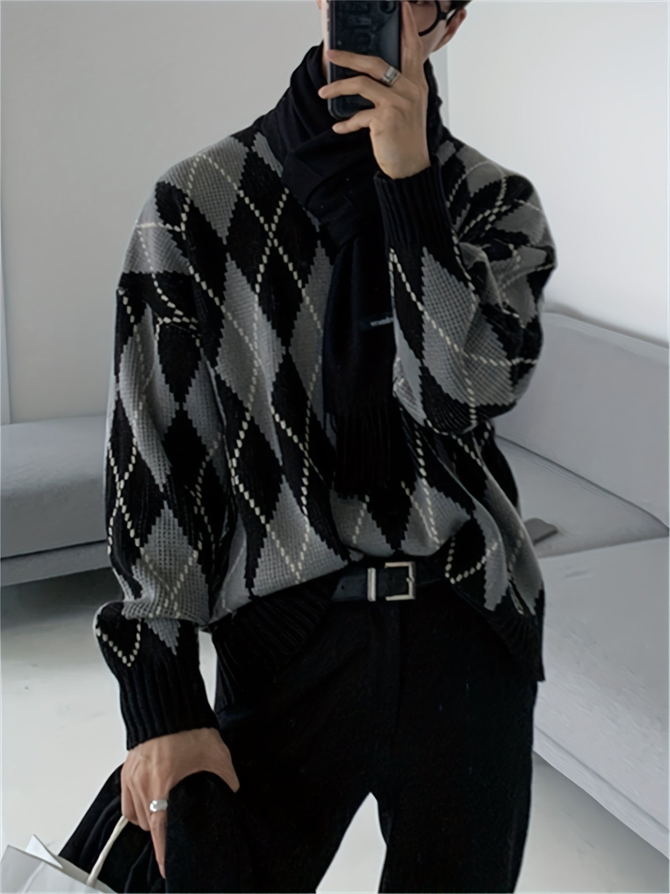 Men's Classic Houndstooth Knit Sweater