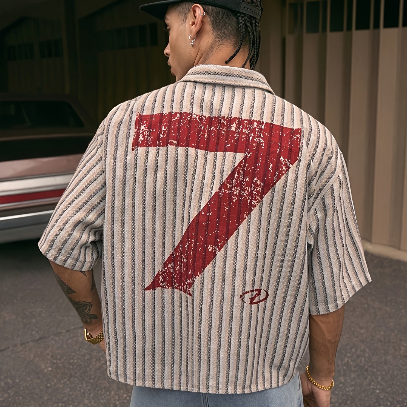 Men's Loose Fit Non-Stretch Woven Button-Up Shirt