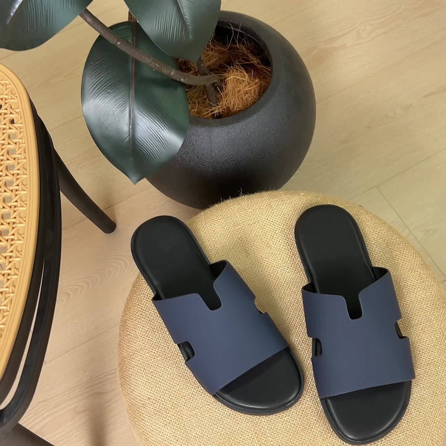Men's Lightweight Slip-On Sandals