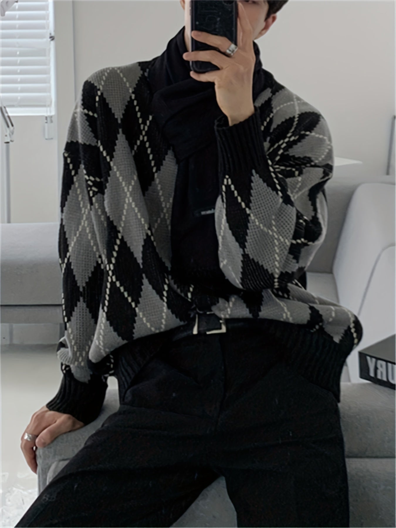 Men's Classic Houndstooth Knit Sweater