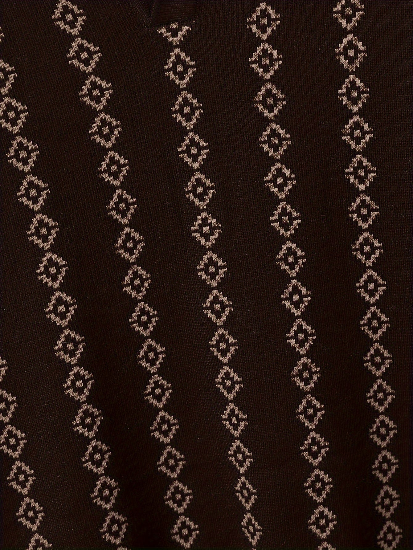 Men's Rhombus Patterns Short Sleeve Knit Sweater For Autumn And Winter