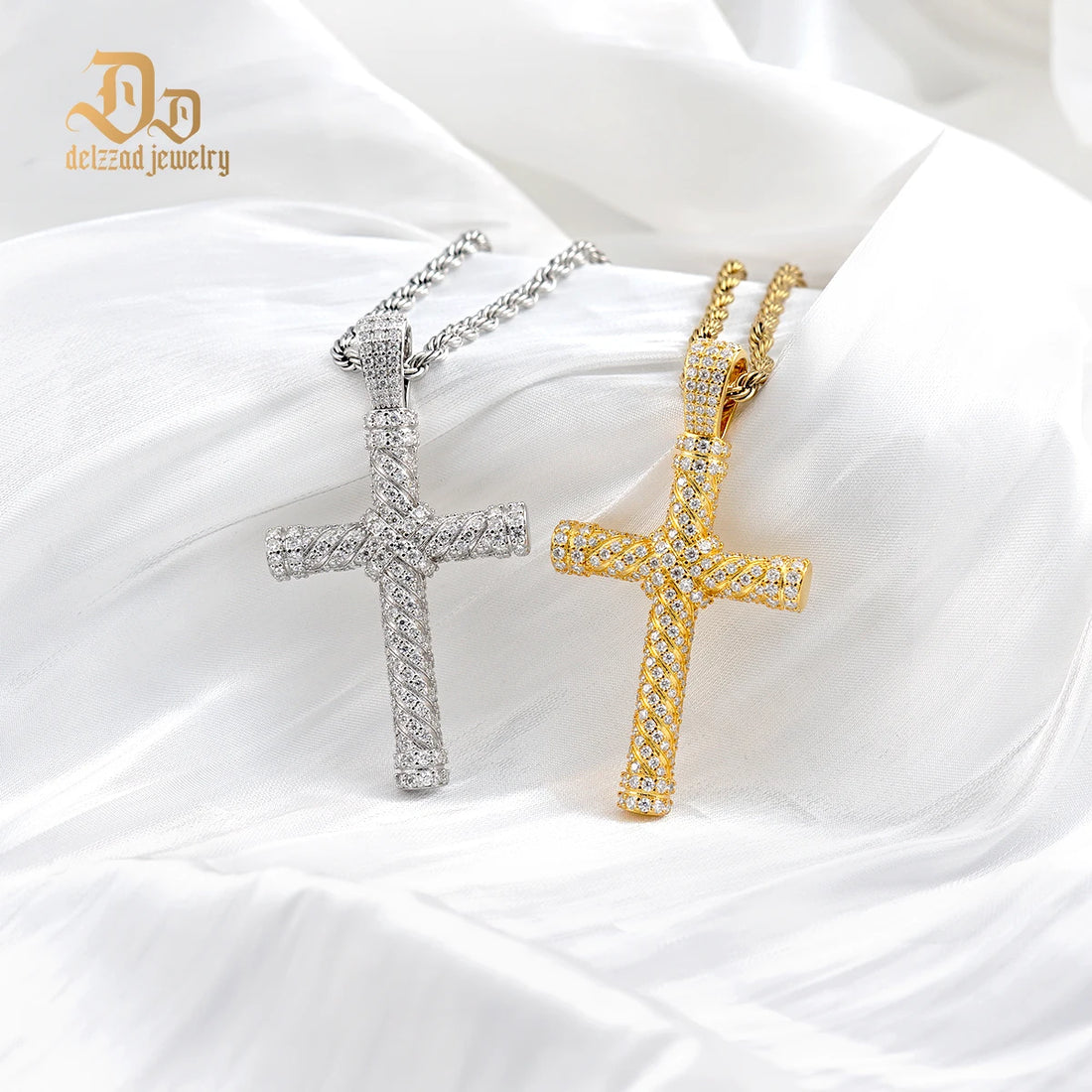Authentic 100% S925 Sterling Silver Moissanite Screw Cross Pendant and chain