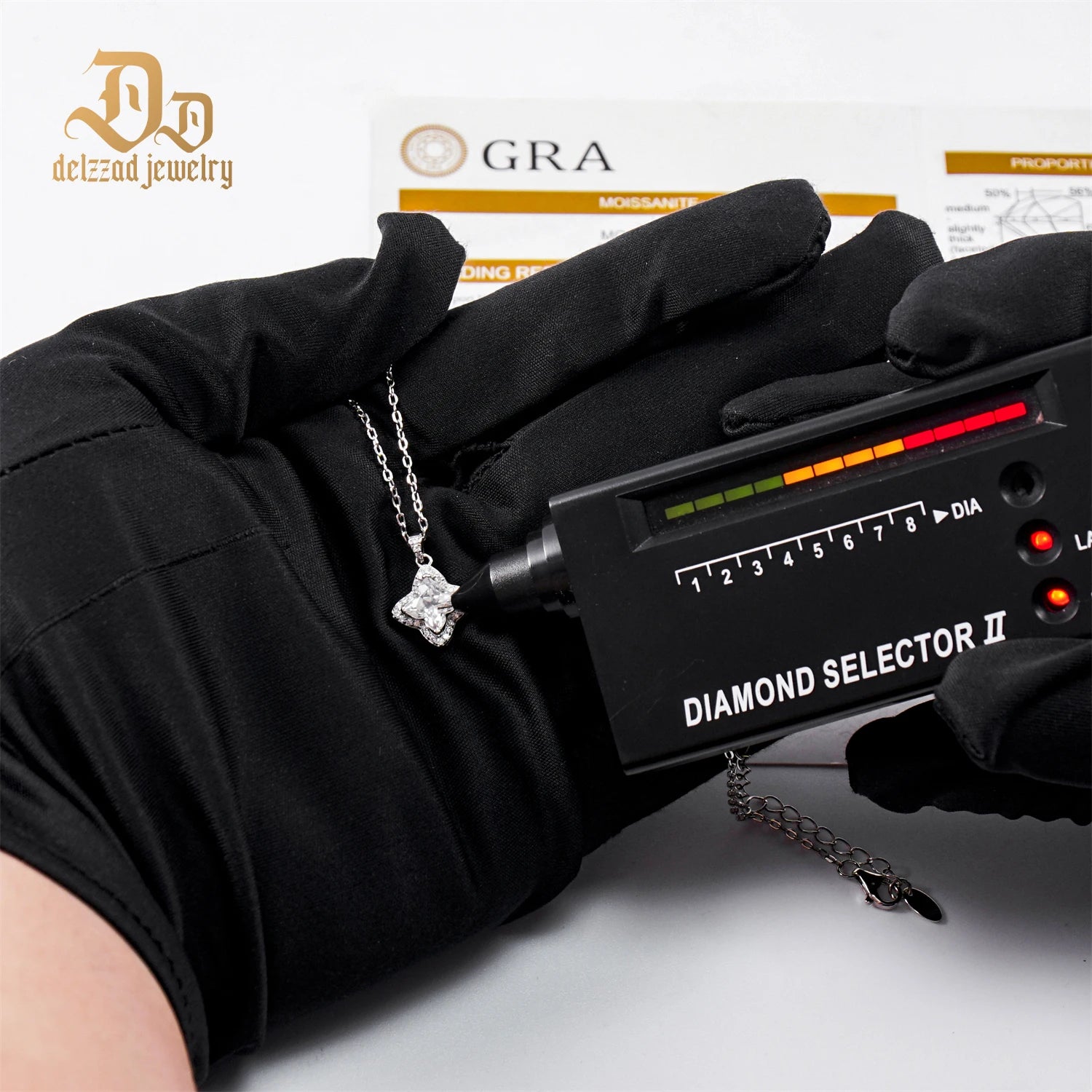 100% S925 Sterling Silver Plant Flower Moissanite Women's Necklace