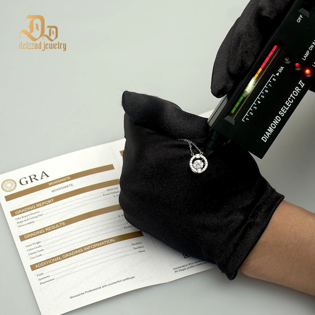 Delzzad Moissanite 100% S925 Sterling Silver Smart Sparkle Pendant for Women Luxury Fashion Luxurious Exquisite Jewelry Gifts