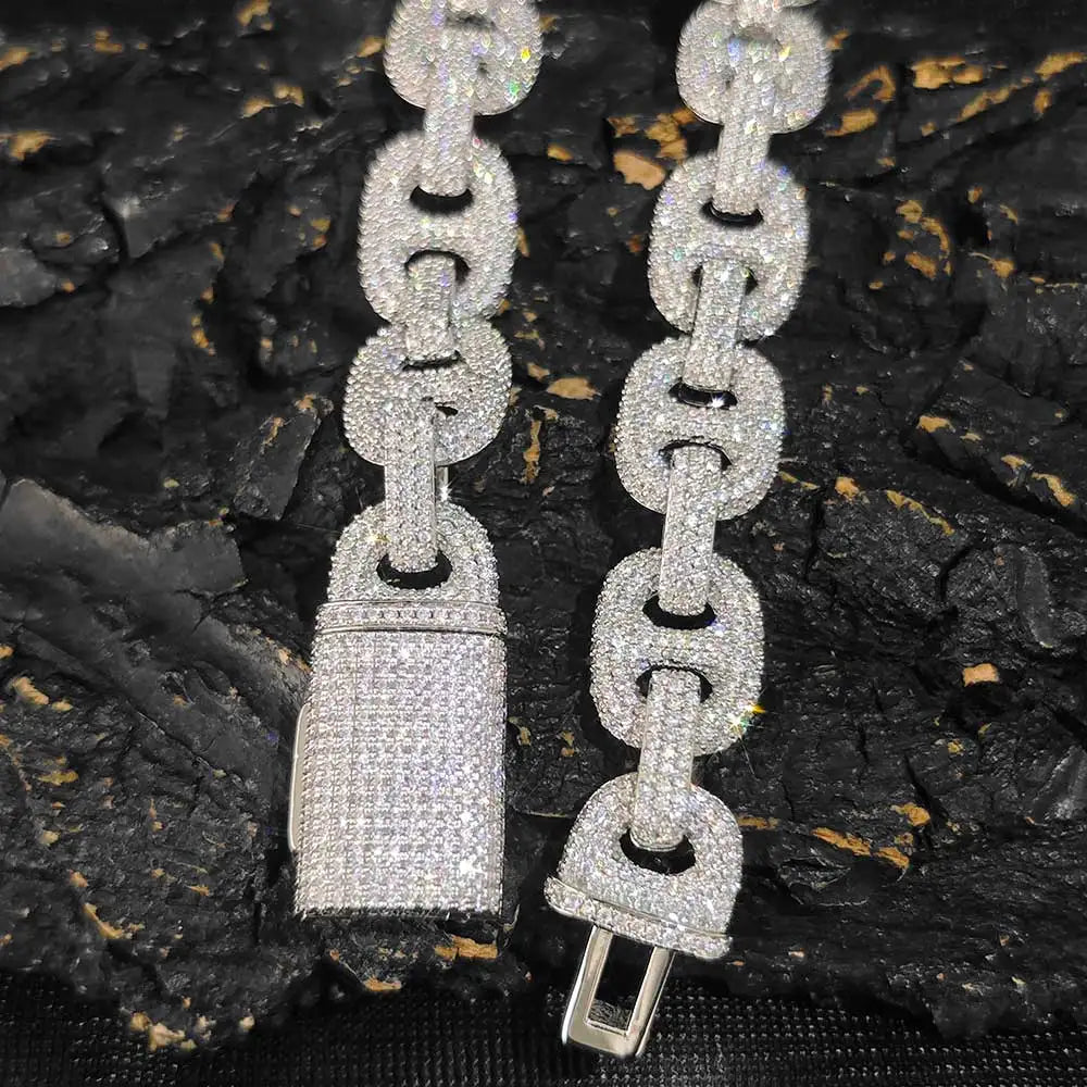 Iced Out Pig Nose Bubble Cuban Bracelet