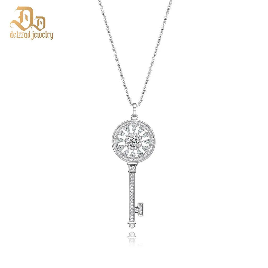 Delzzad 100% S925 Sterling Silver 0.5 Carat Necklace Key Pendant Moissanite Simple Atmosphere Exquisite Wedding Jewelry Gifts