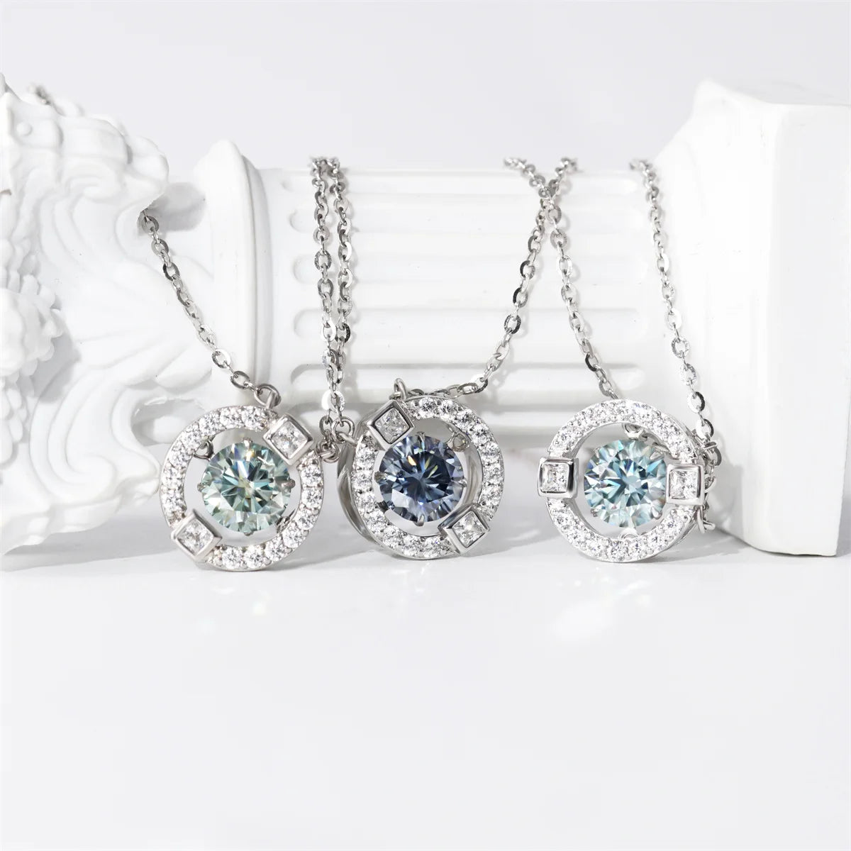 Delzzad Moissanite 100% S925 Sterling Silver Smart Sparkle Pendant for Women Luxury Fashion Luxurious Exquisite Jewelry Gifts