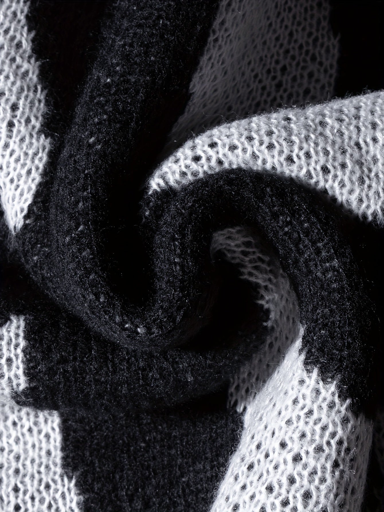 Men'S Trendy Flame Pattern Knit Sweater