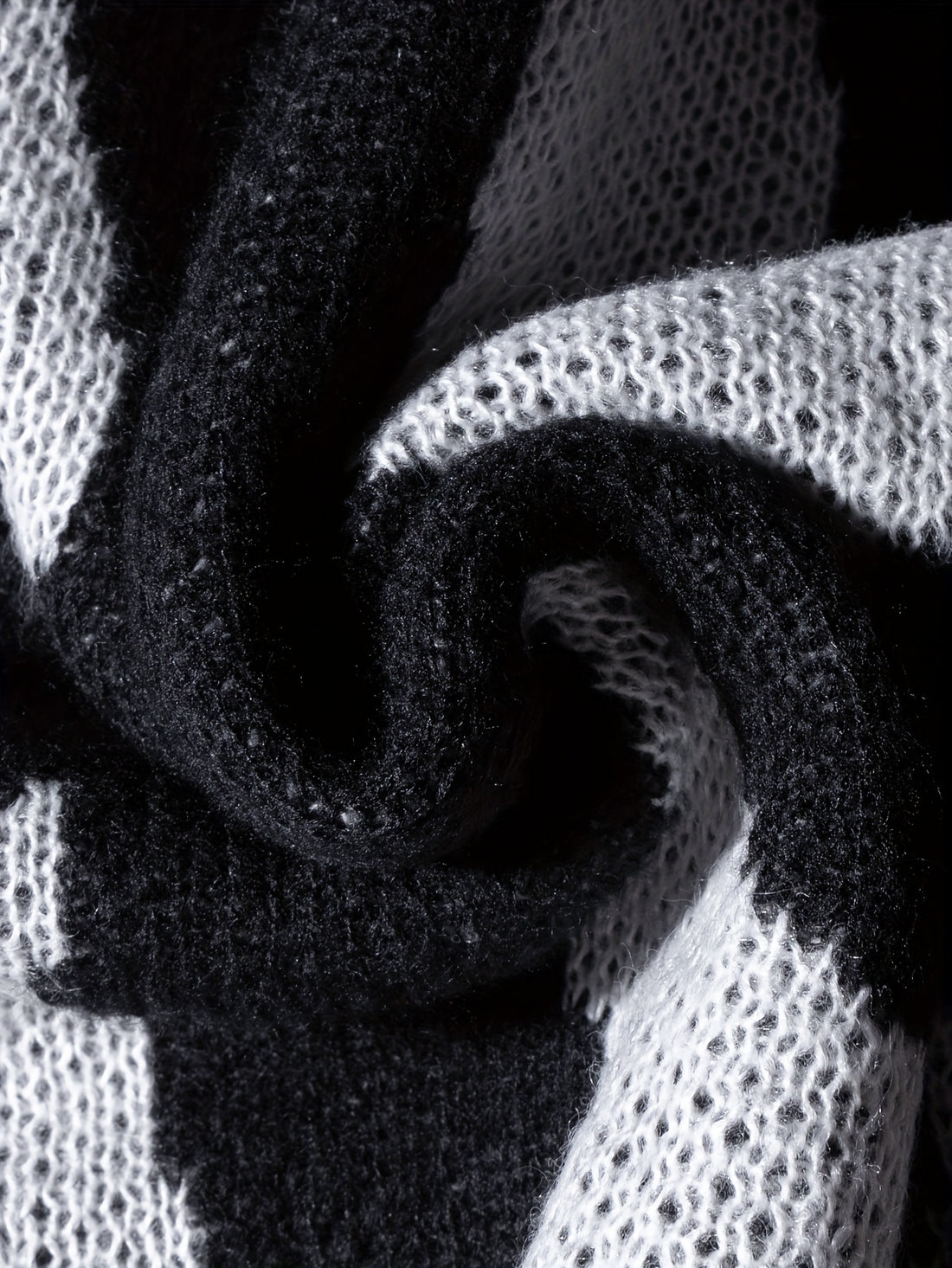 Men'S Trendy Flame Pattern Knit Sweater