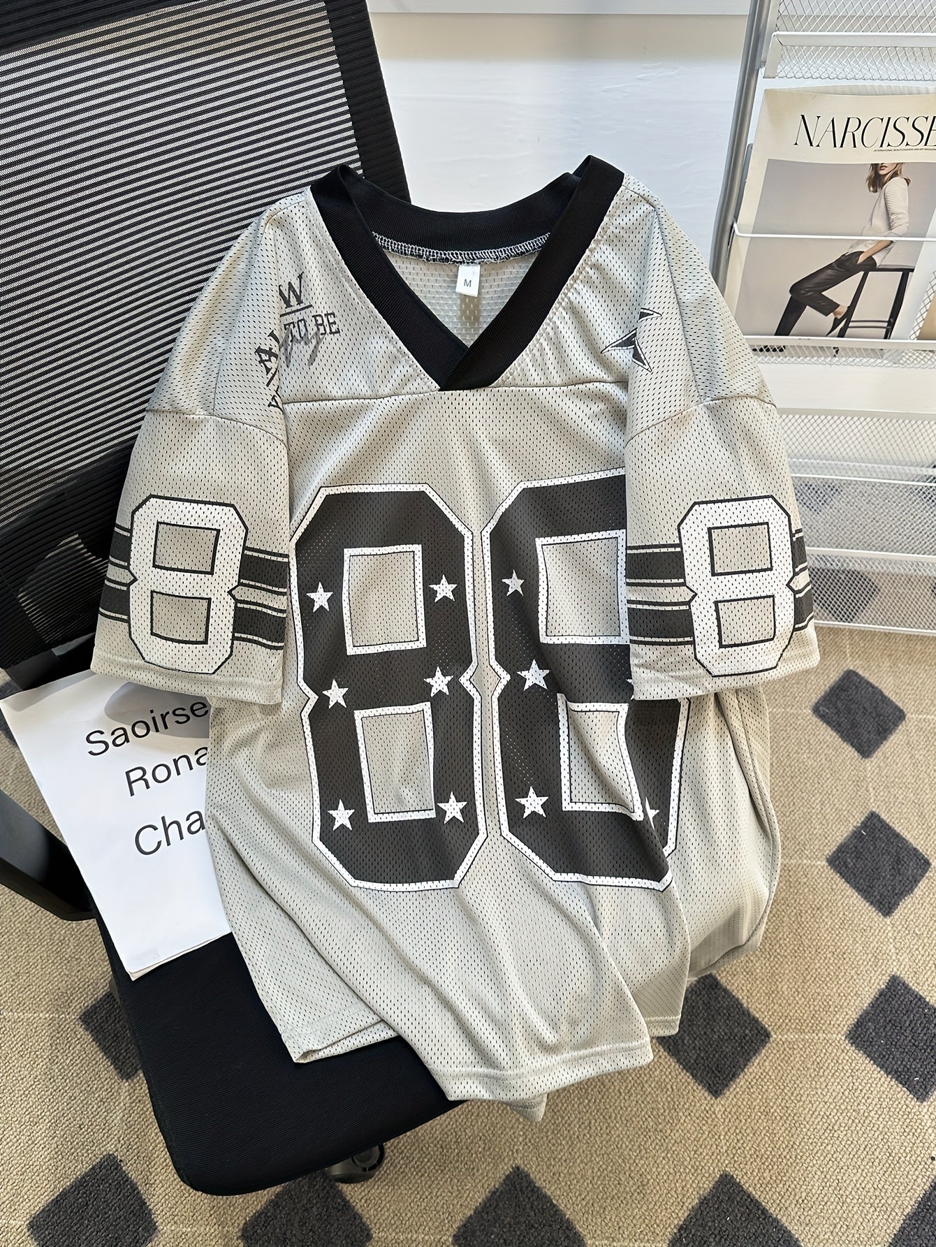 V-Neck Men's Vintage American Football Style Breathable Mesh V-Neck T-Shirt