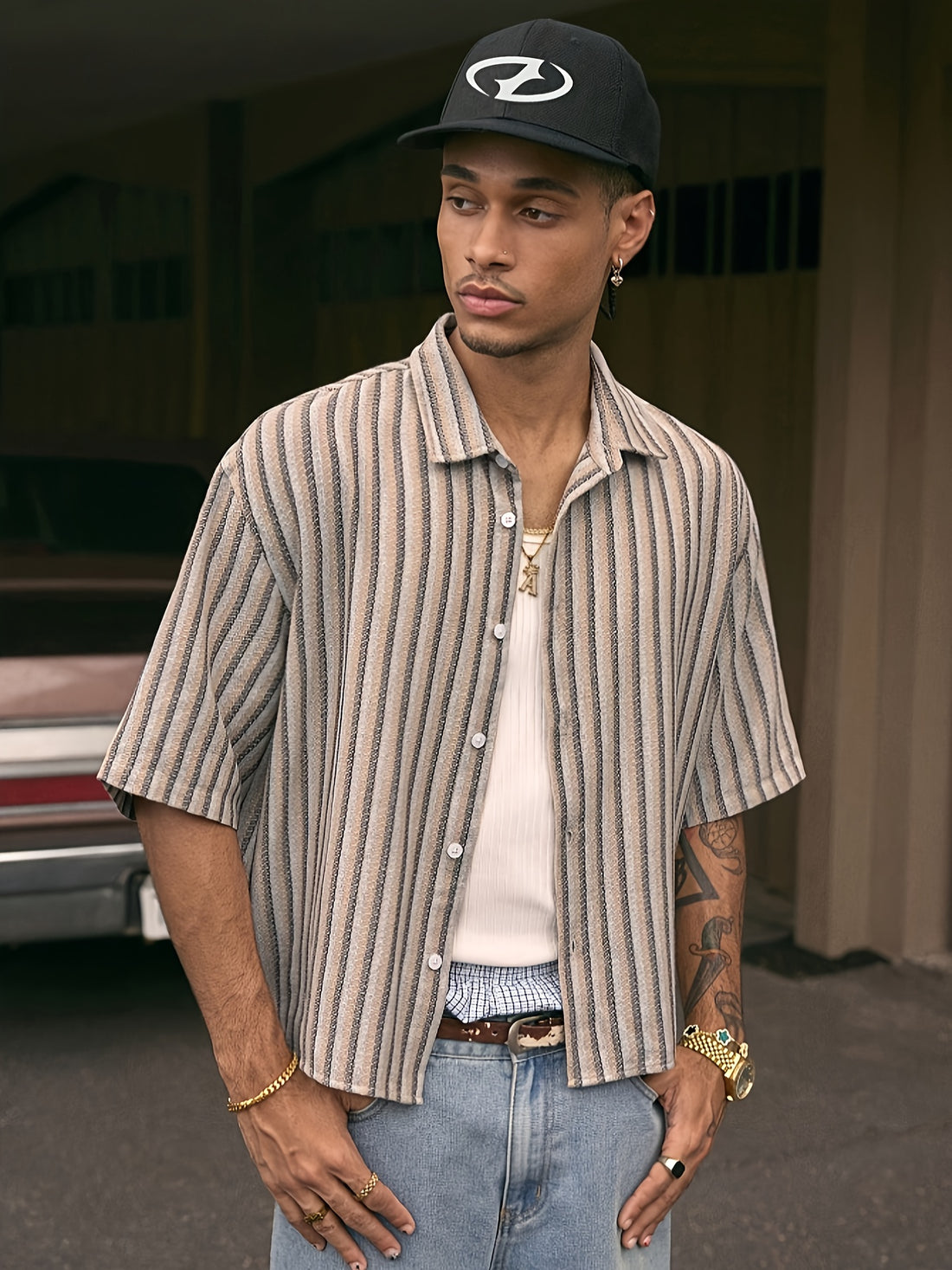 Men's Loose Fit Non-Stretch Woven Button-Up Shirt