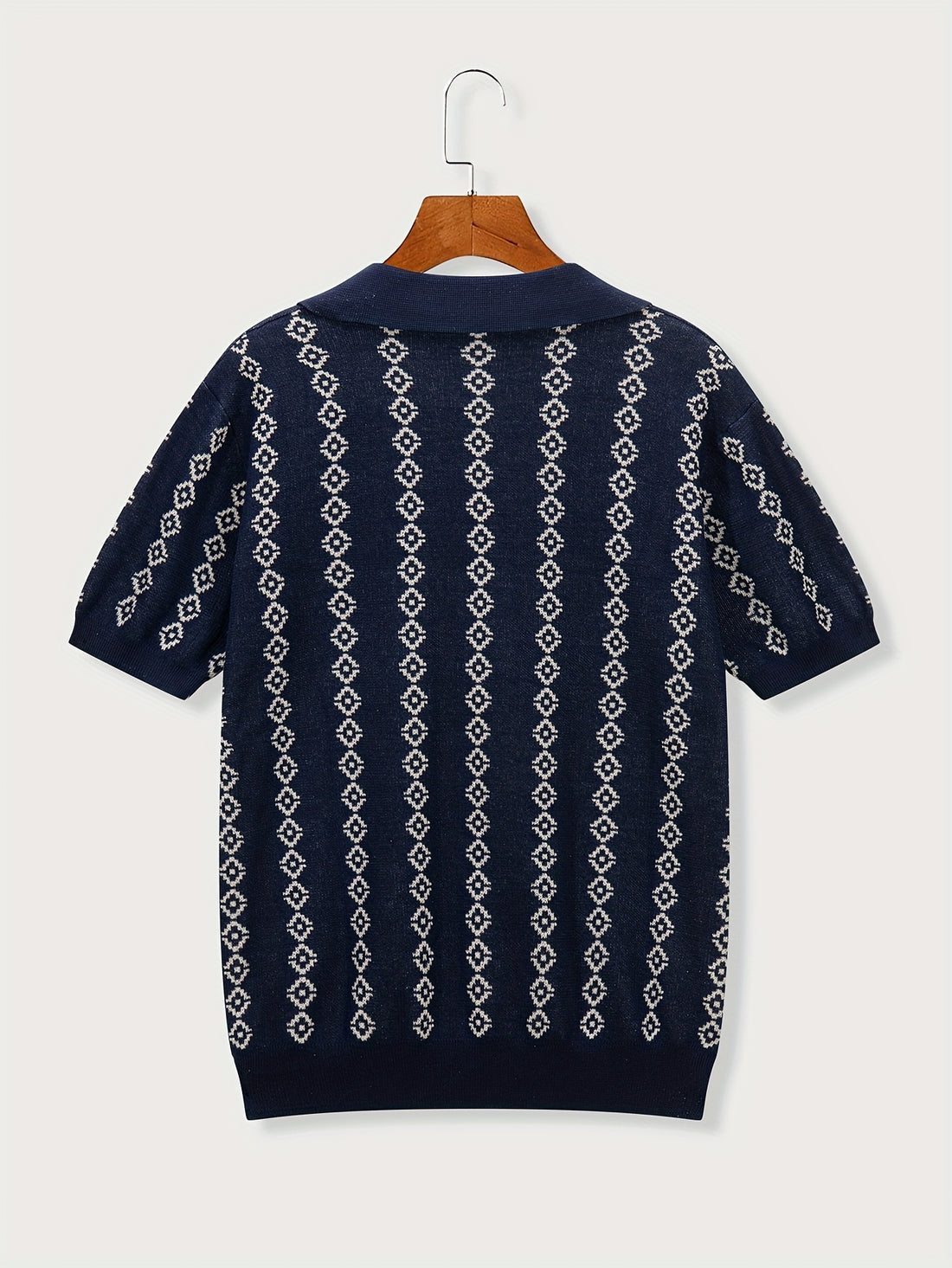 Men's Rhombus Patterns Short Sleeve Knit Sweater For Autumn And Winter